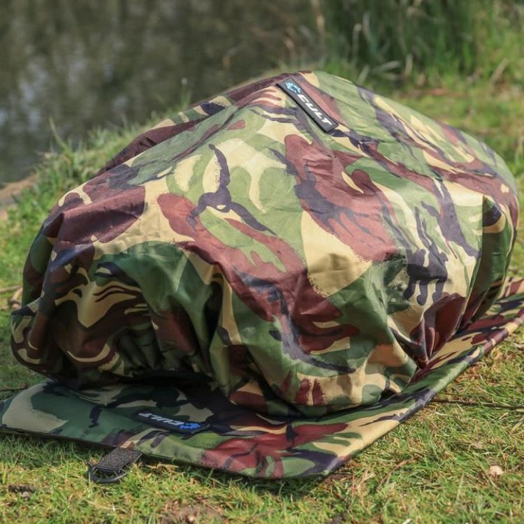 Снимка на Покривало за лодка Cult DPM Camo Bait Boat Waterproof Cover