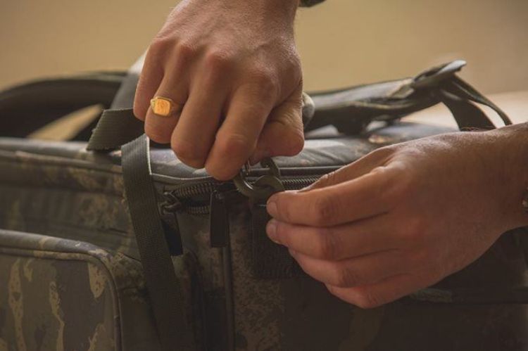 Снимка на Раница Solar UNDERCOVER CAMO RUCKBAG