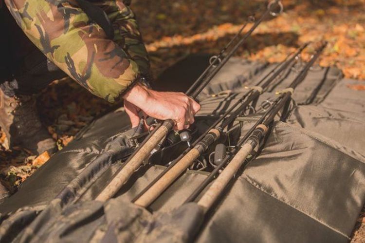 Снимка на Калъф Solar Undercover Camo Rod Holdall 3 ROD  12ft 
