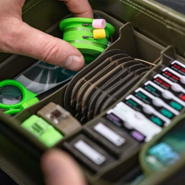 Снимка на Кутия за аксесоари KORDA COMPAC 150 TACKLE SAFE EDITION