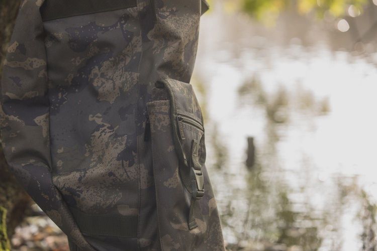 Снимка на Калъф Solar Undercover Camo 3+2 Rod Holdall