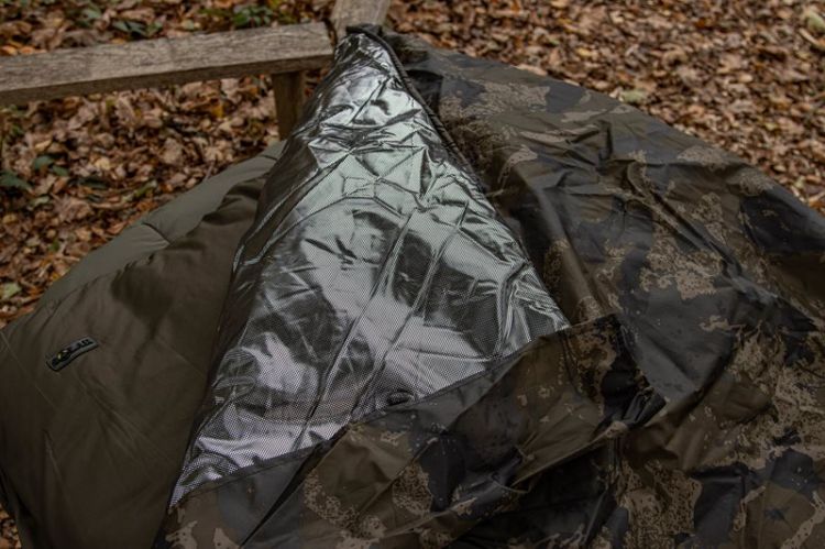 Снимка на Термо одеяло Solar Undercover Camo Thermal Bedchair Cover