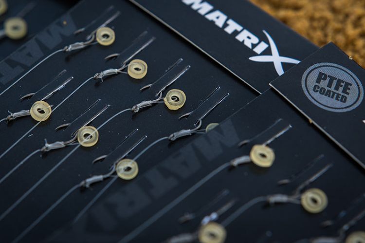 Снимка на Вързани куки MATRIX MXC-3 BAIT BAND RIGS 15CM/6INS