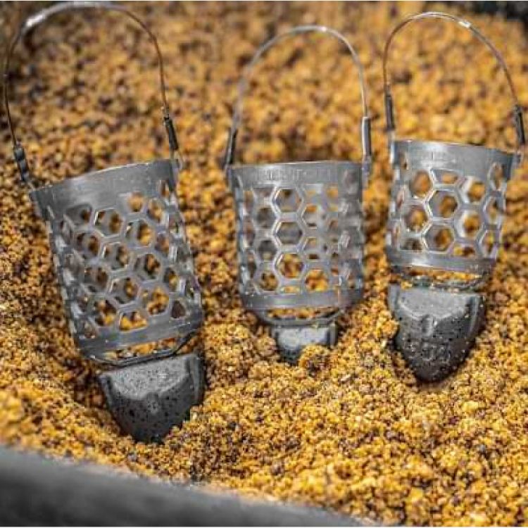 Снимка на Фидер хранилки PRESTON Hexmesh Plastic Bullet Feeder 