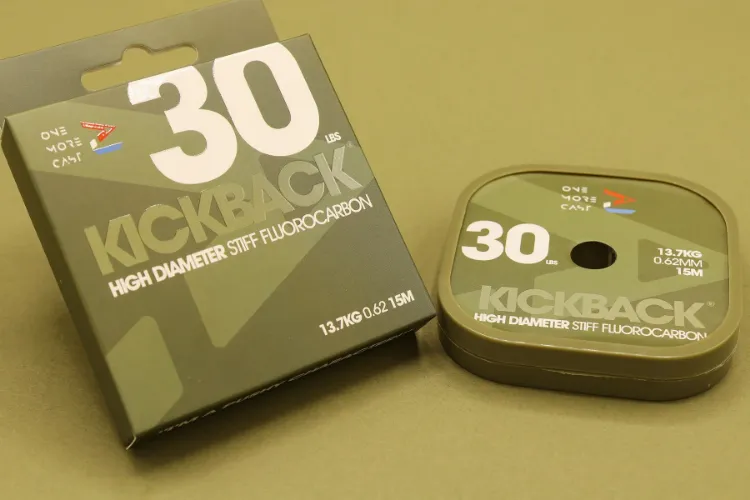 Снимка на Флуорокарбон ONE MORE CAST KICKBACK HIGH DIAMETER STIFF FLUOROCARBON