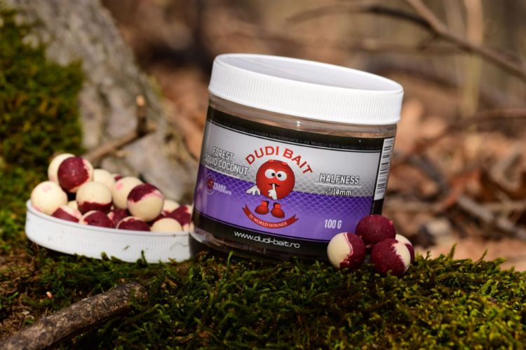Снимка на ДВУЦВЕТНИ ТОПЧЕТА ЗА СТРЪВ DUDI BAIT FOREST SQUID “Halfness” Coconut