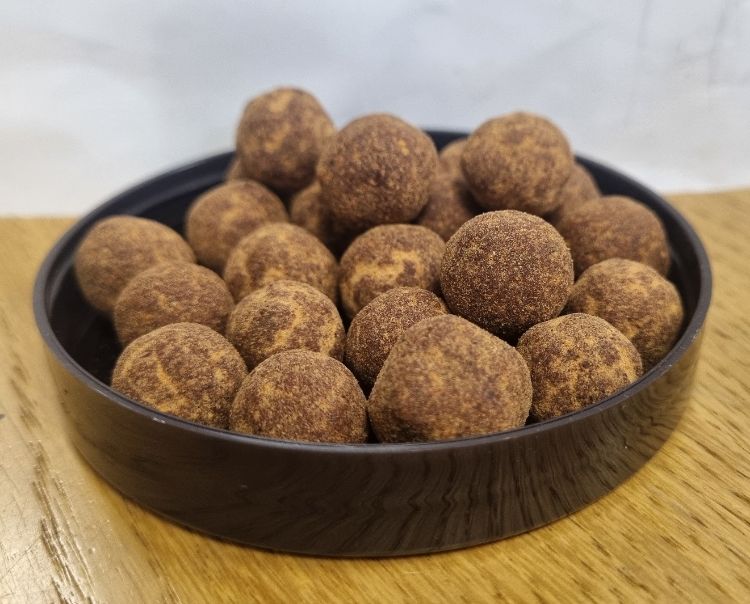 Снимка на Двукомпонентни топчета Nash Monster Shrimp Cult Coated