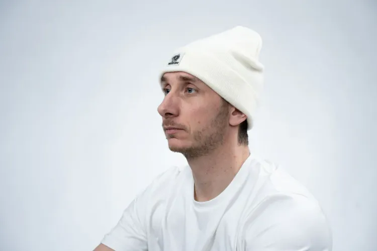 Снимка на Зимна шапка Nash Make It Happen Badge Beanie Hat Ecru