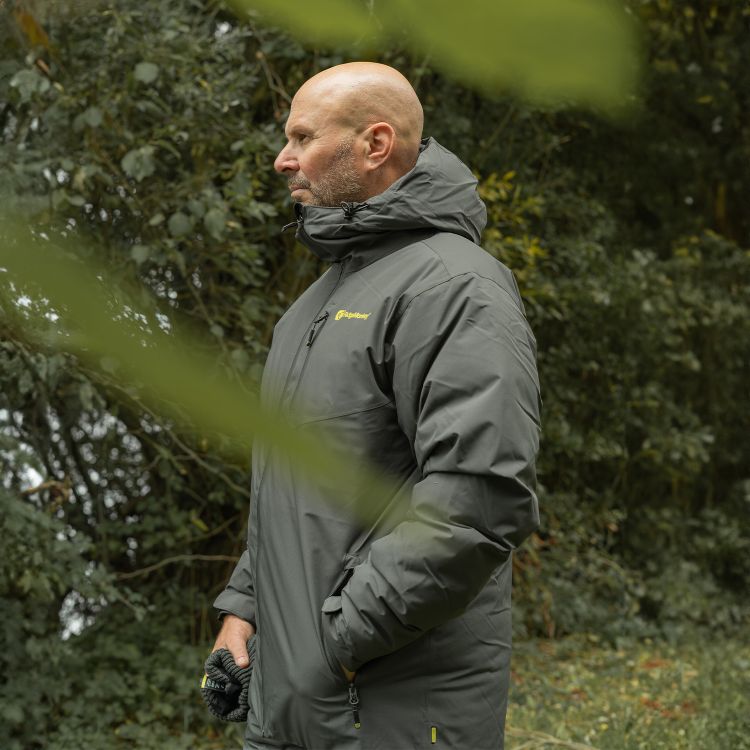 Снимка на Яке RidgeMonkey APEarel ThermaPro Insulated Coat